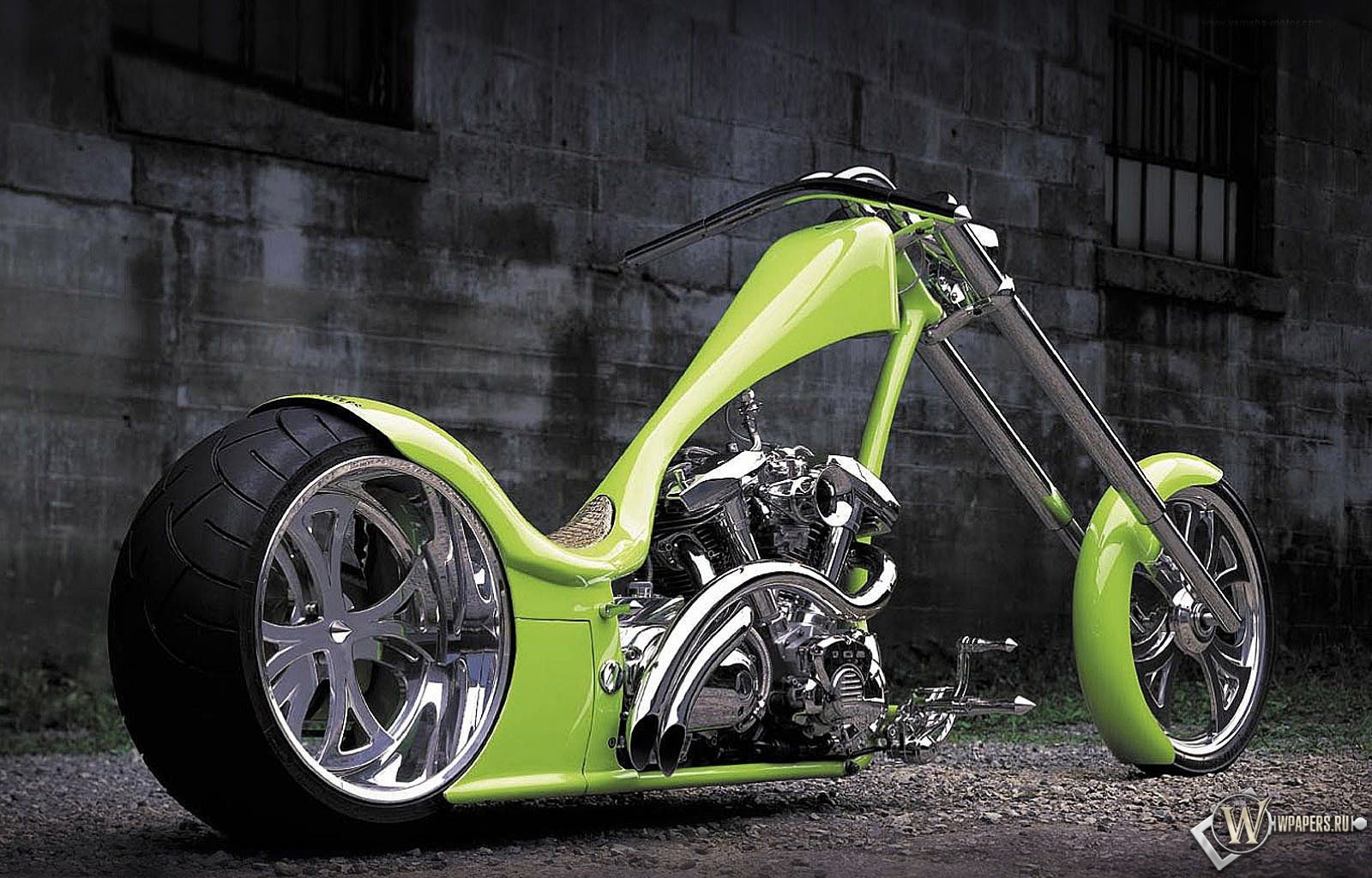 Yamaha Road Star Chopper 1600x1024