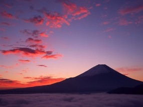 Обои Гора Фудзияма: Облака, Гора, Природа
