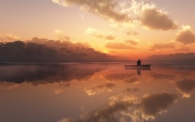 Обои Одинокий рыбак: Туман, Озеро, Лодка, рыбак, Природа