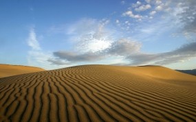 Обои Пустыня: Облака, Пустыня, Песок, Природа