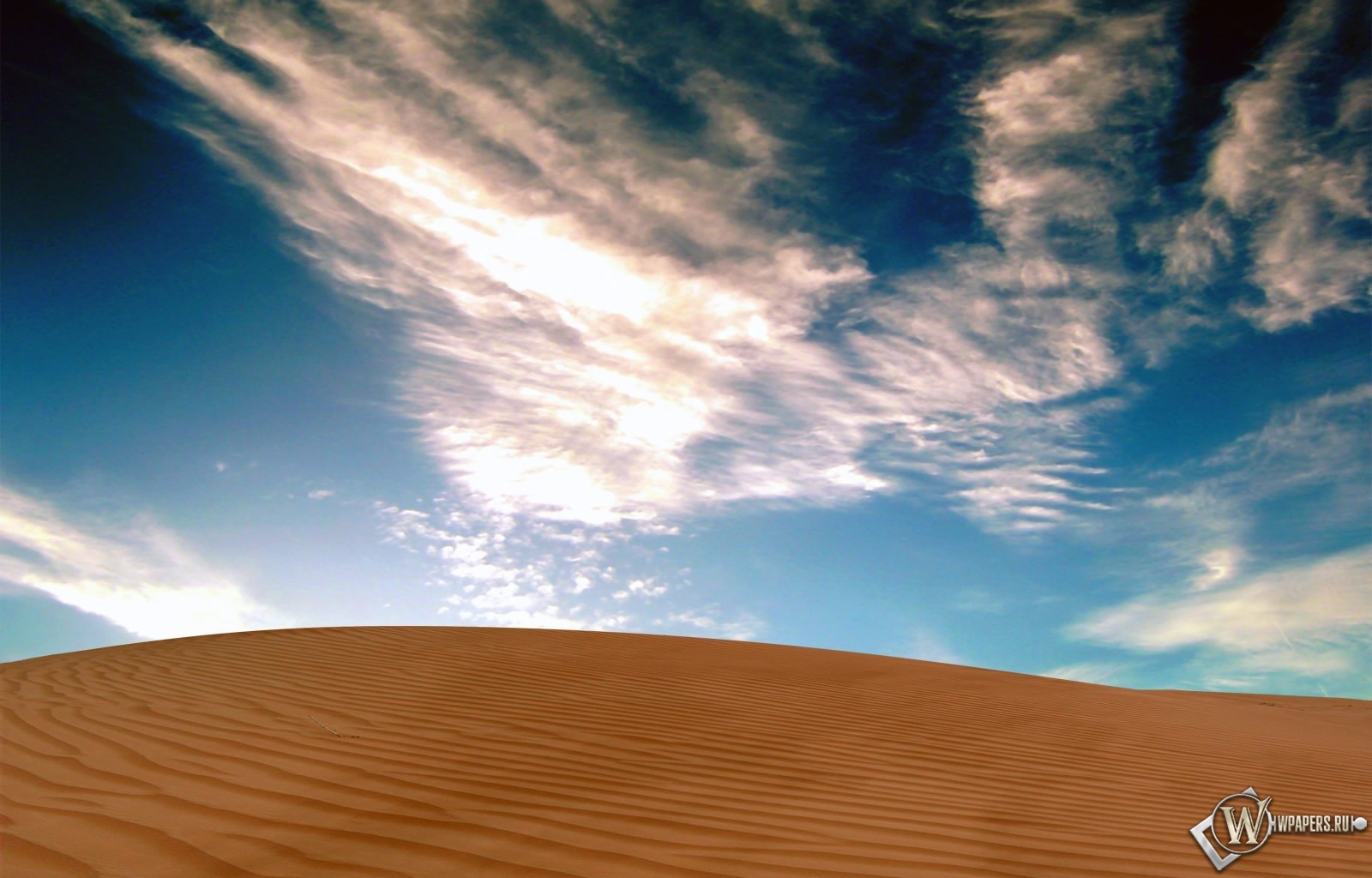 Небо над пустыней 1600x1024