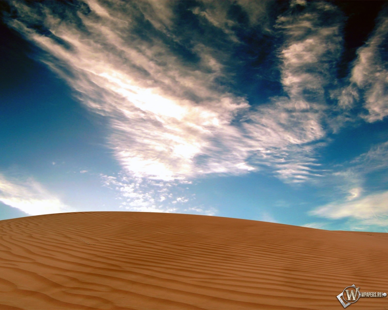 Небо над пустыней 1600x1280