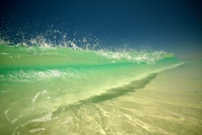 Обои Бирюзовые волны: Волны, Вода, Океан, Небо, Природа