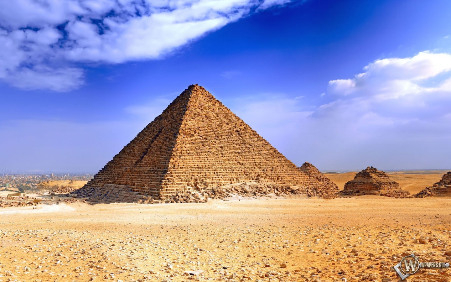 Пирамида 1440x900