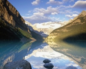 Обои Банфф парк альберта - Канада: Облака, Горы, Отражение, Озеро, Канада, Прочие пейзажи