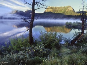 Обои Туман над озером: , Вода и небо