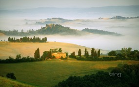 Обои Поля Италии: Поля, Туман, Италия, Прочие пейзажи
