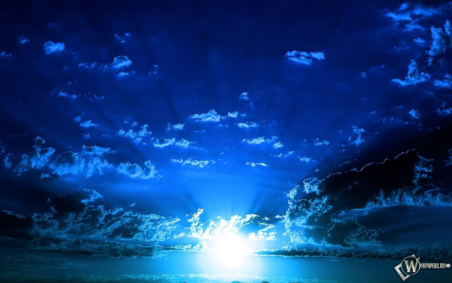 Синее небо 1440x900