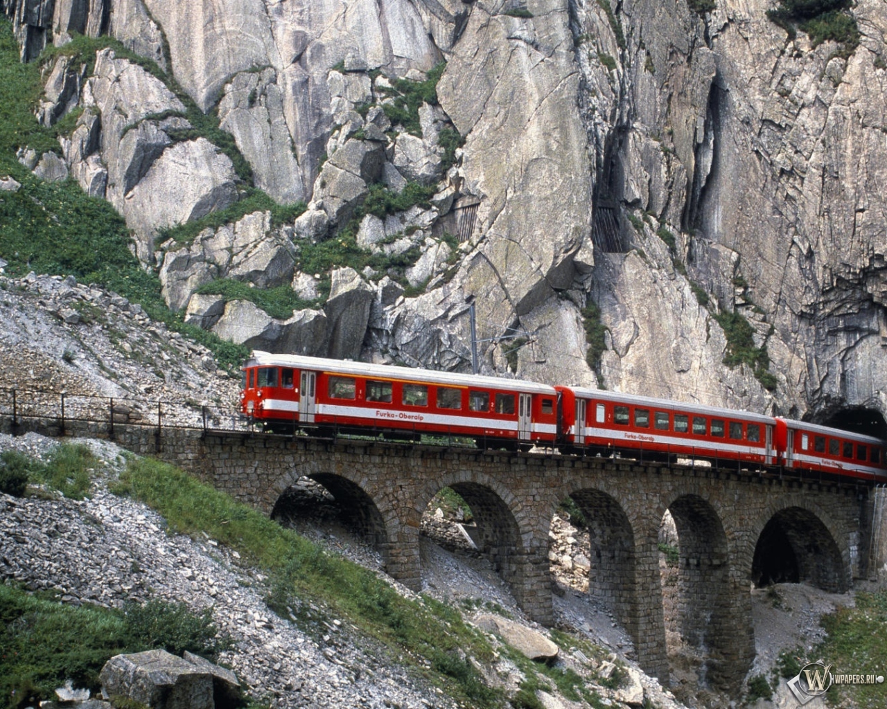 Железная дорога в Швейцарии 1280x1024