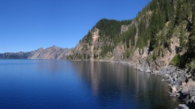 Обои Горное озеро: Горы, Озеро, Прочие пейзажи