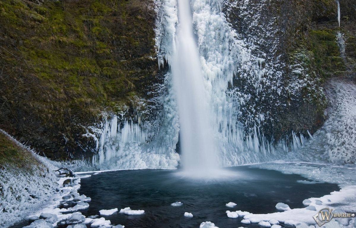Зимний водопад 1200x768