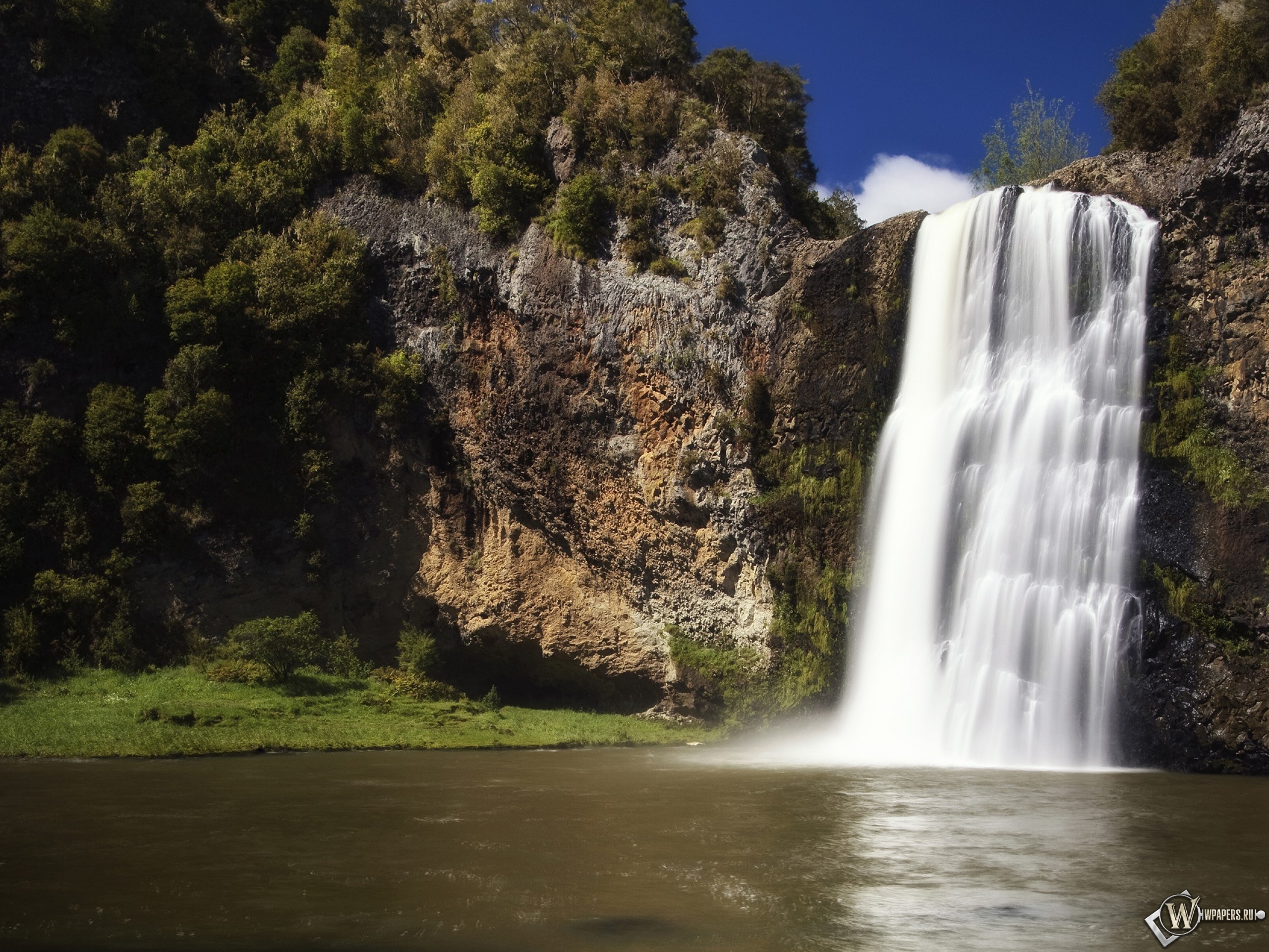 Обои красивые водопады. Водопад Лумангве. Нуранг водопад. Водопад Аль Вуррайа. Блоковый водопад.