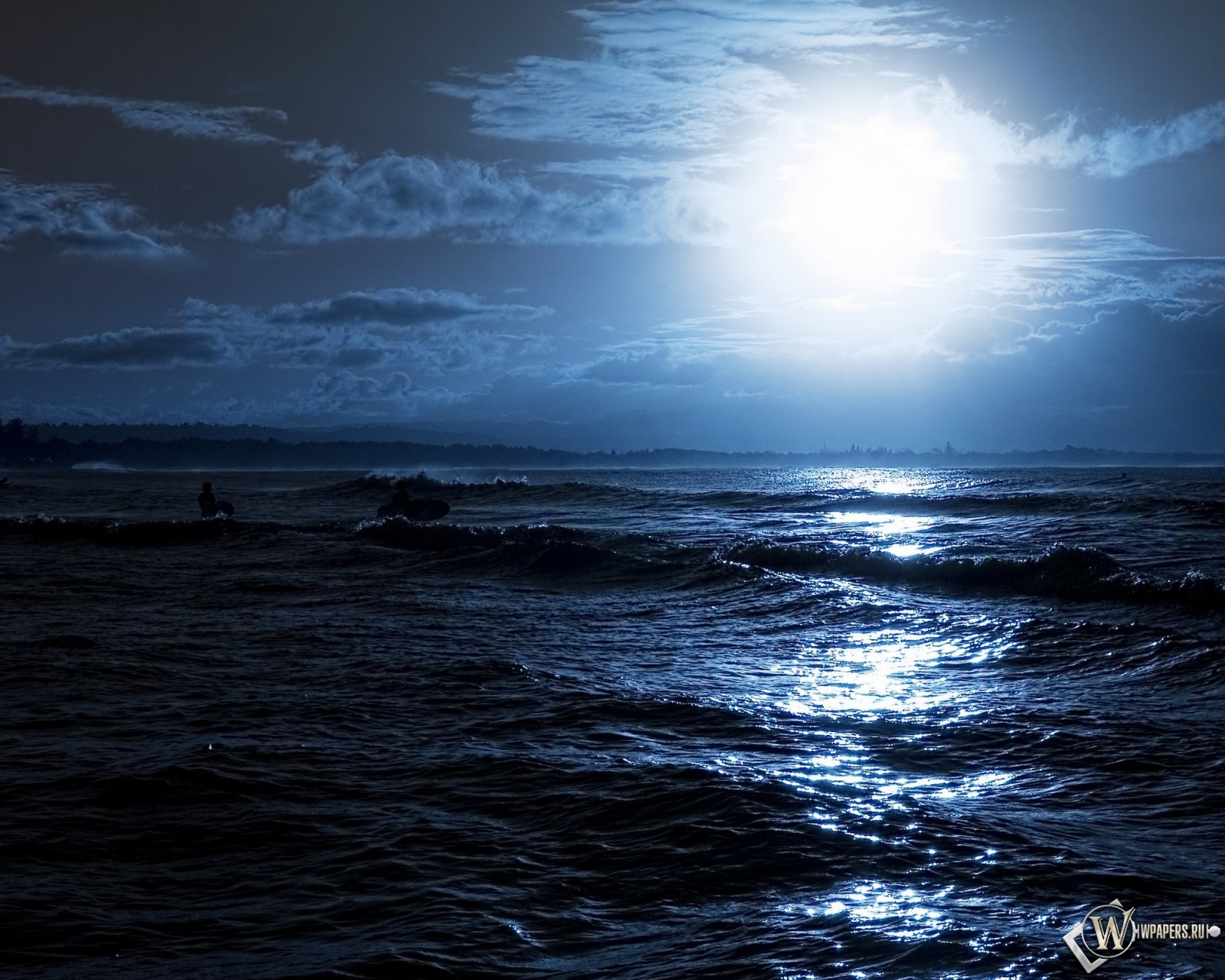 Лунный свет на море 1600x1280