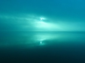 Обои Пейзаж в голубых тонах: Отражение, Вода, Солнце, Вода и небо