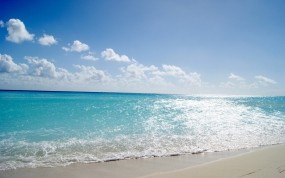 Обои Летнее море: Пляж, Волны, Вода, Песок, Море, Берег, Небо, Вода и небо