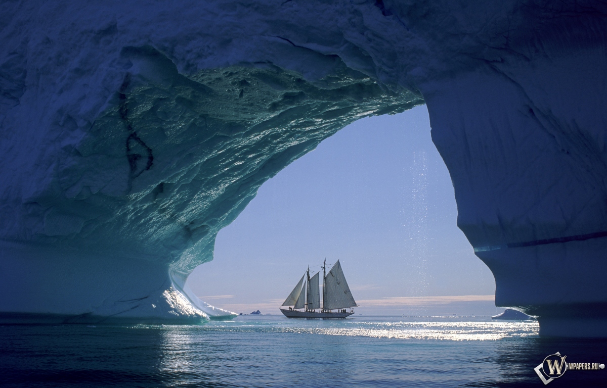Arctic sailing 1200x768