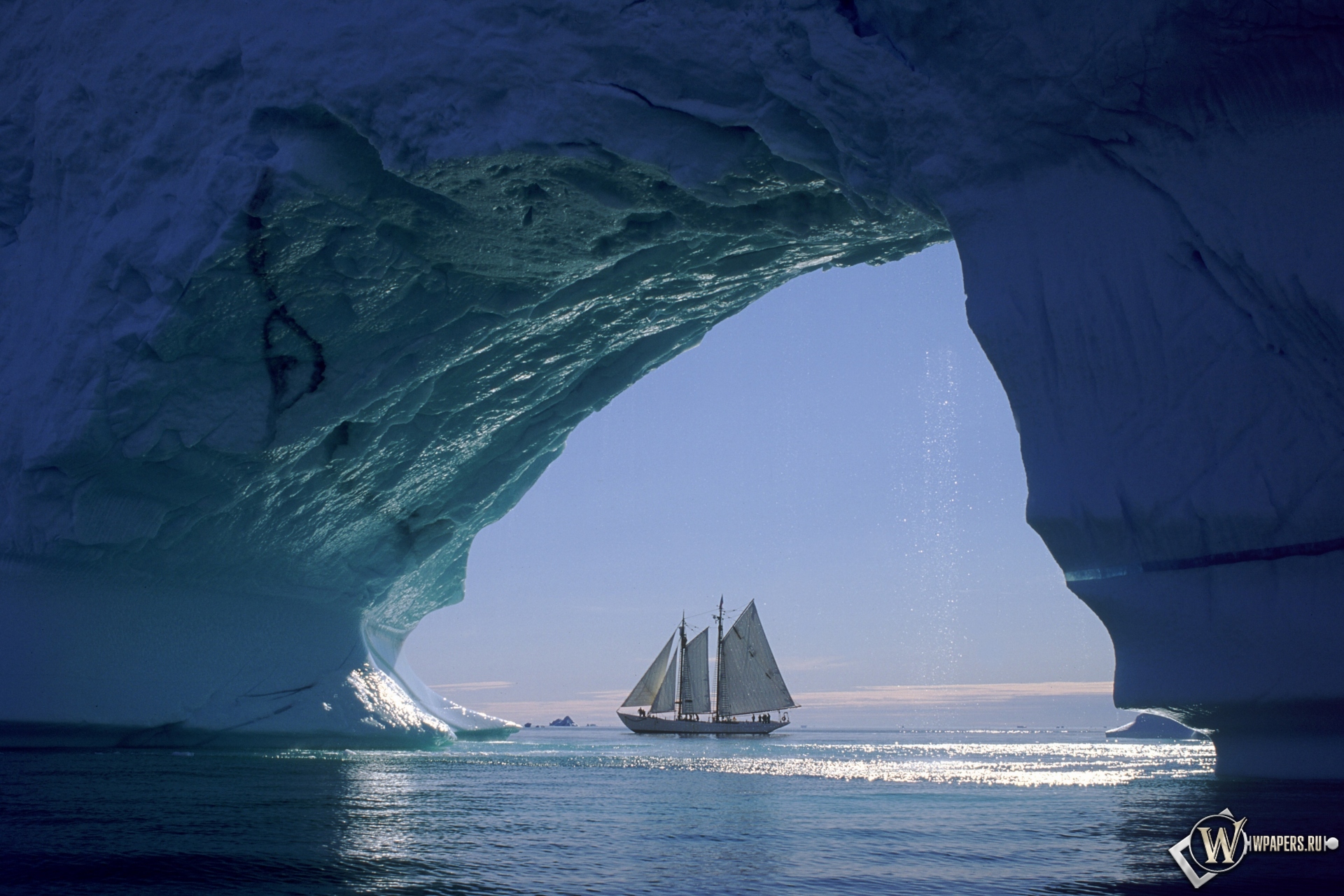 Arctic sailing 1920x1280